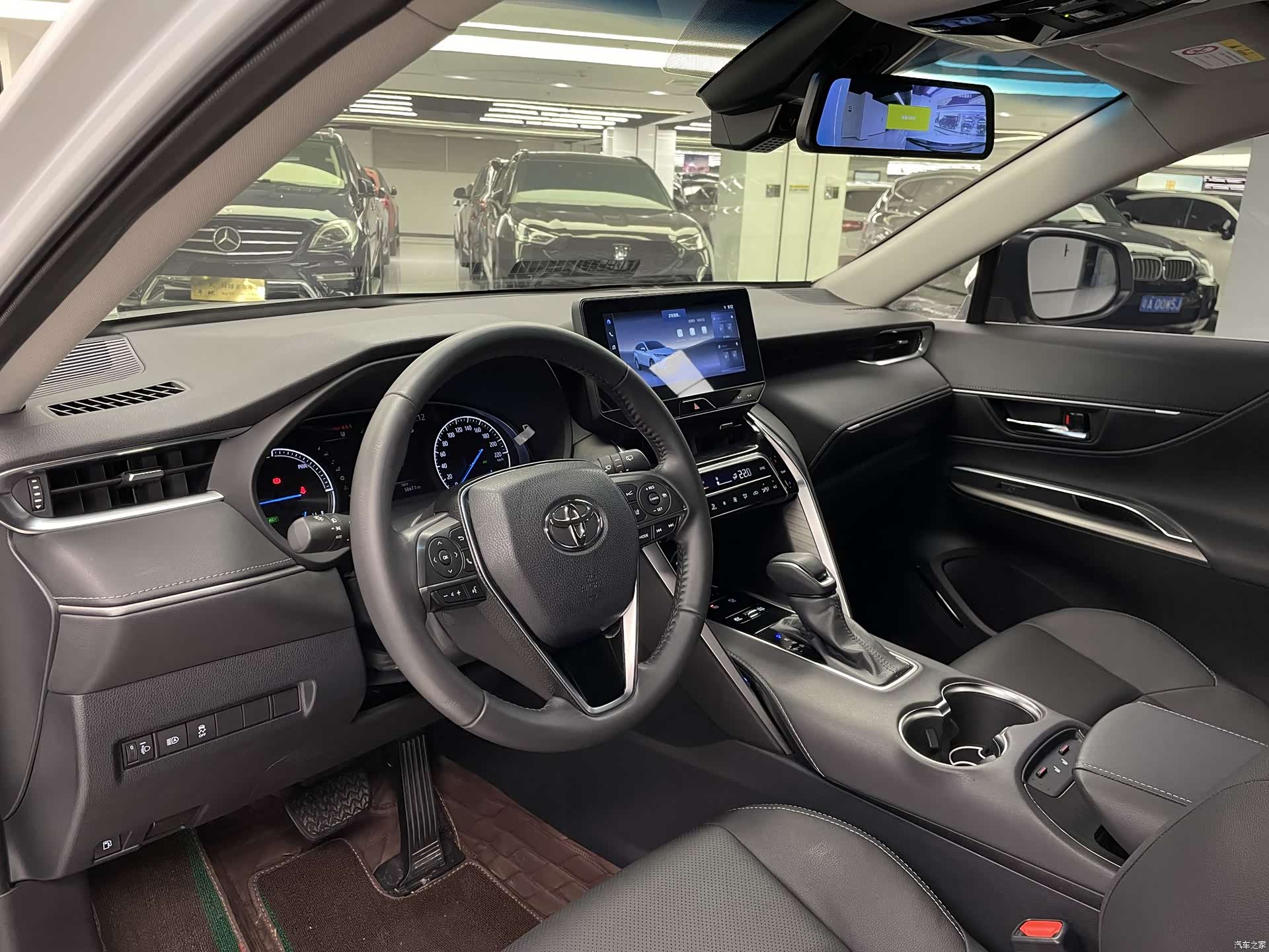 Toyota Harrier, 2024 10