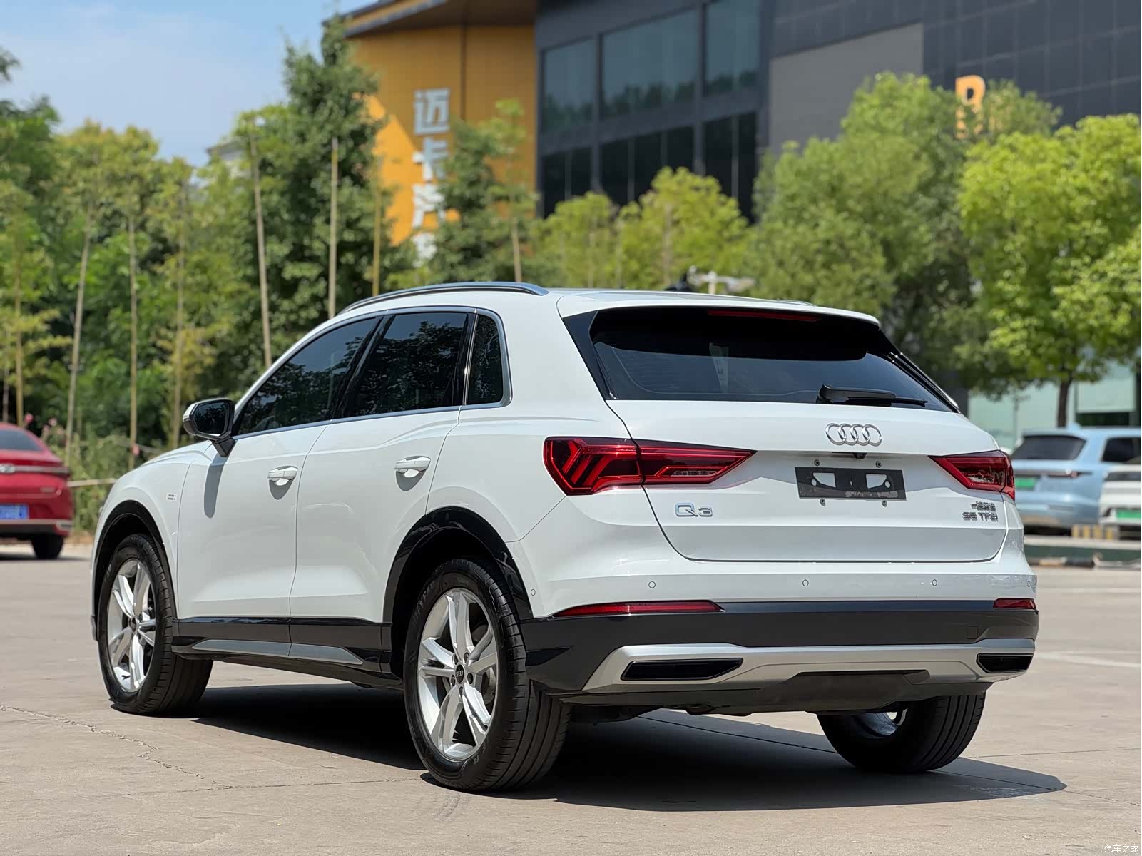 Audi Q3, 2022 6
