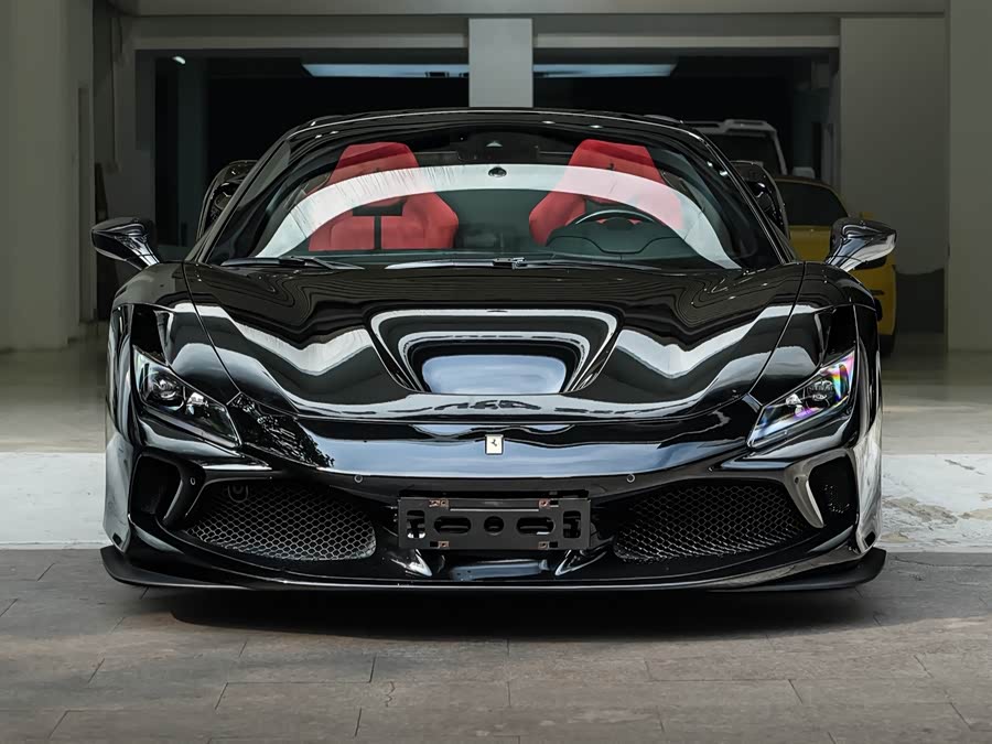 Ferrari F8 2022, фото 2