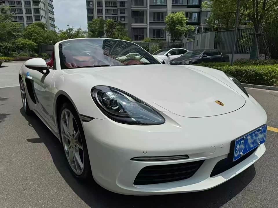Porsche 718