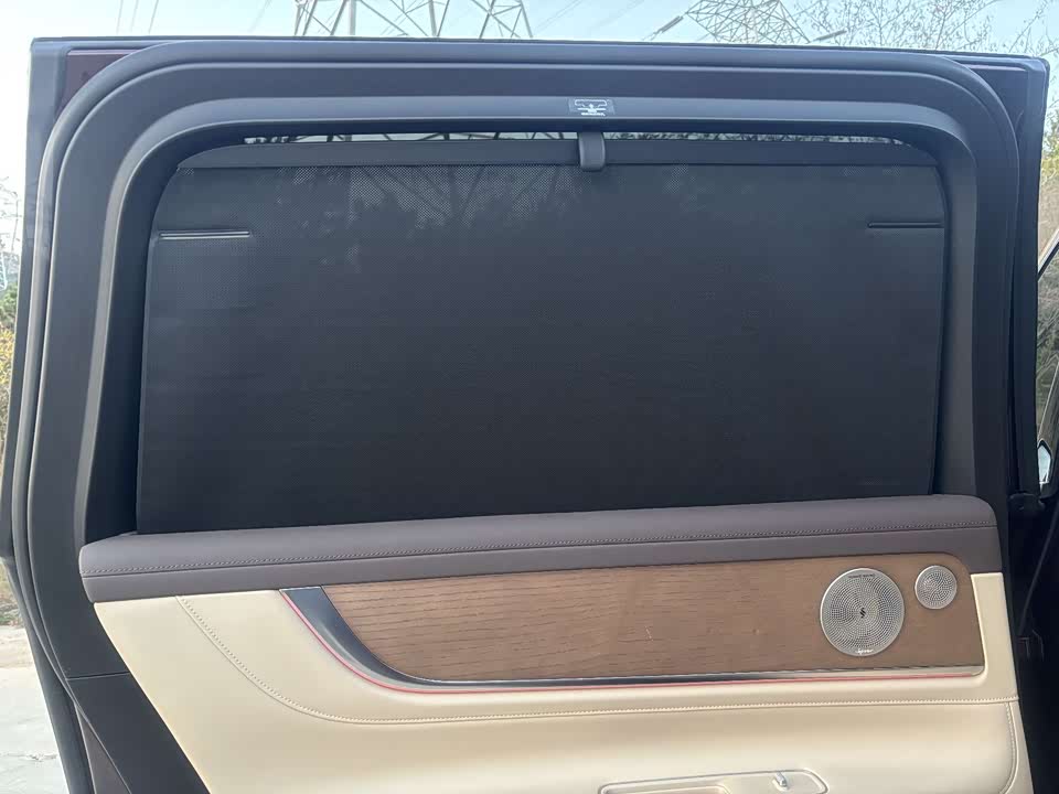 AITO Ask the world M9