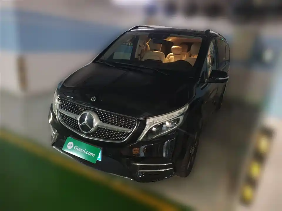 Mercedes-Benz V-class