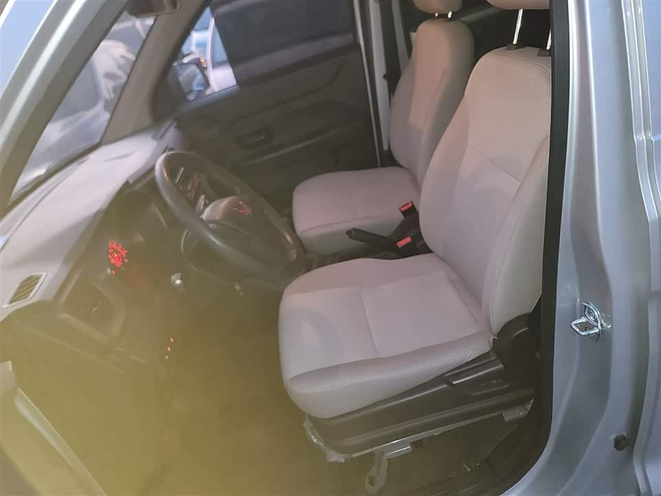 Wuling Wuling Hongguang V