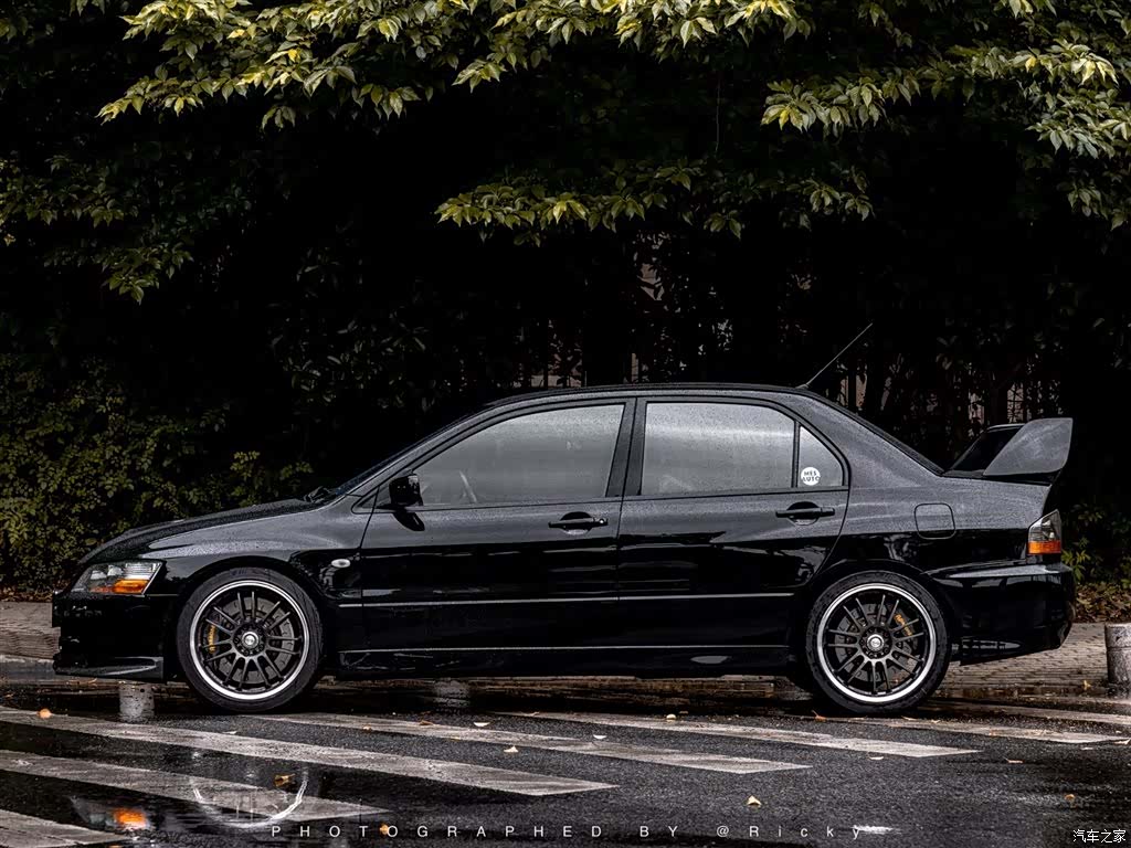 Mitsubishi LANCER, 2007 3