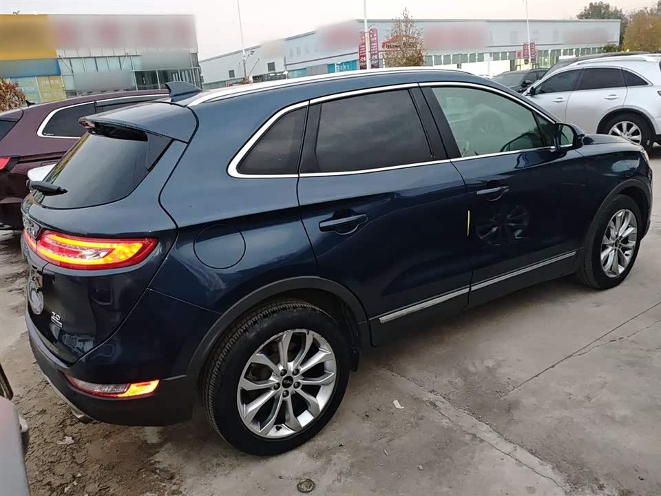 Lincoln MKC