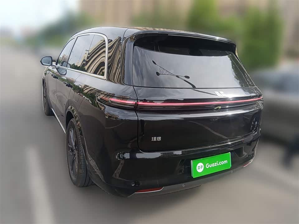 Li Auto Ideal L8