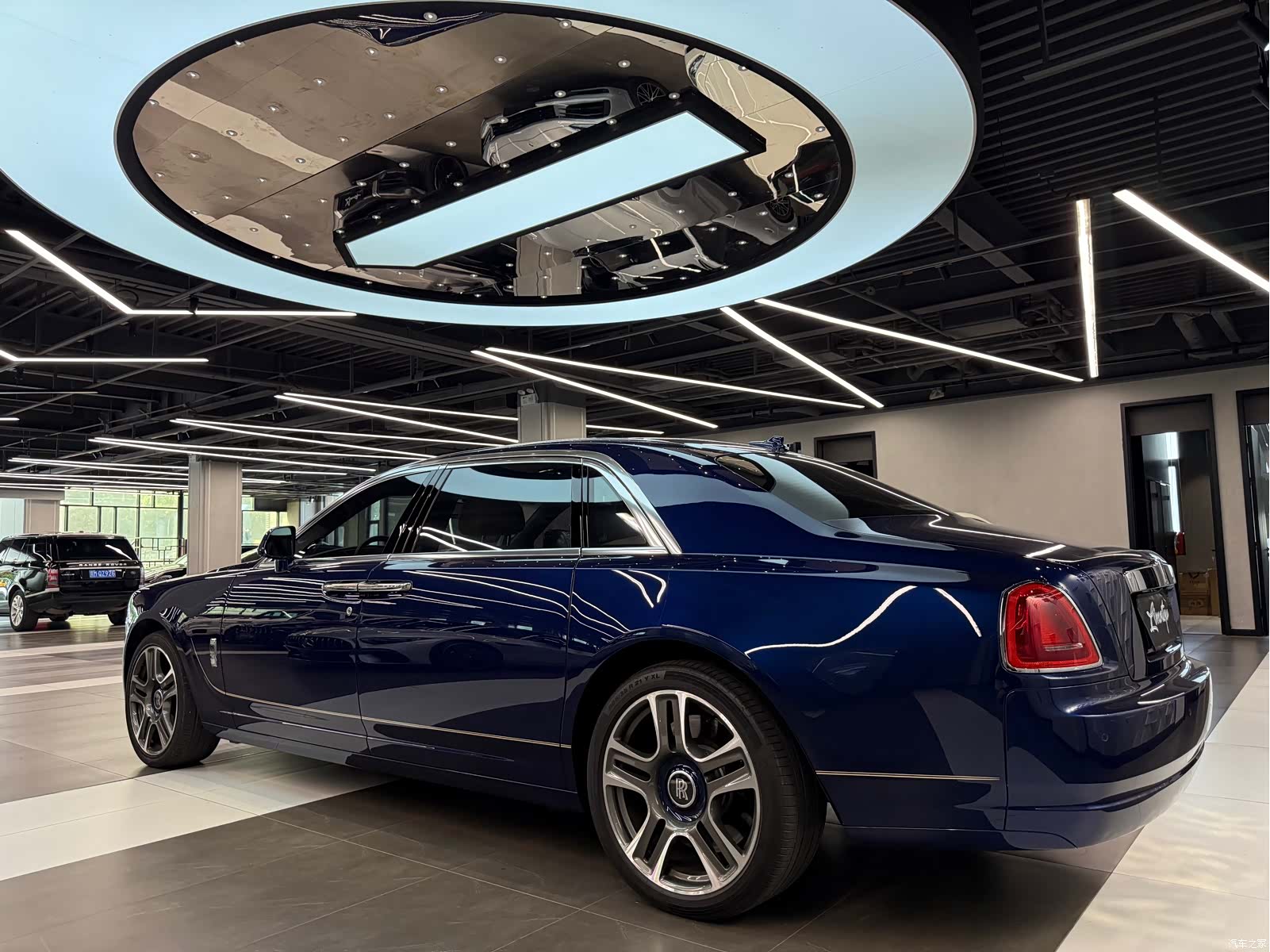 Rolls-Royce Ghost, 2016 6