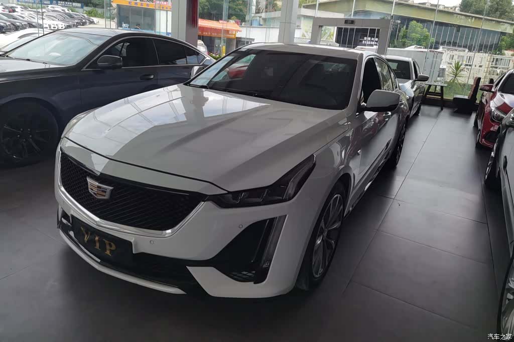 Cadillac CT5, 2021 1