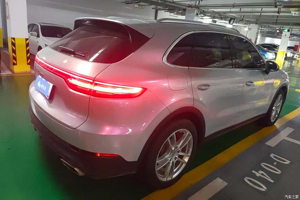 Porsche Cayenne, 2021 3