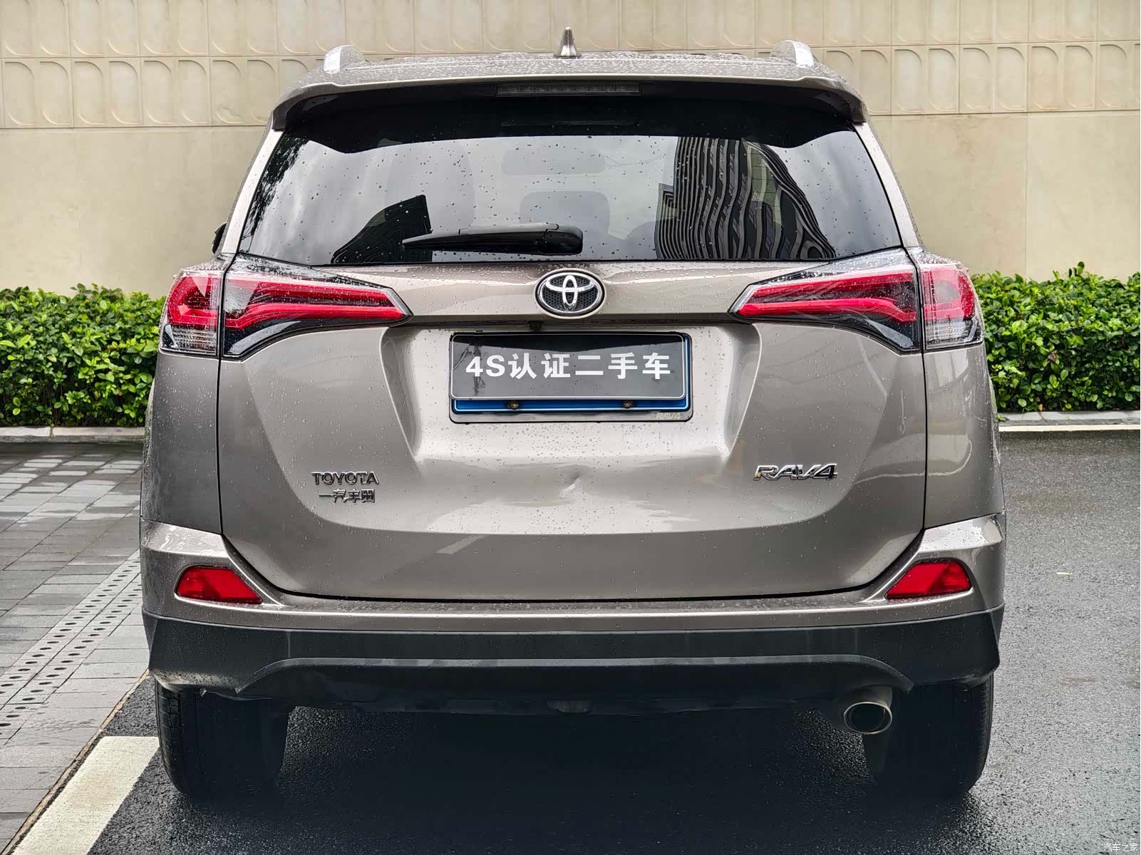 Toyota RAV4, 2018 6