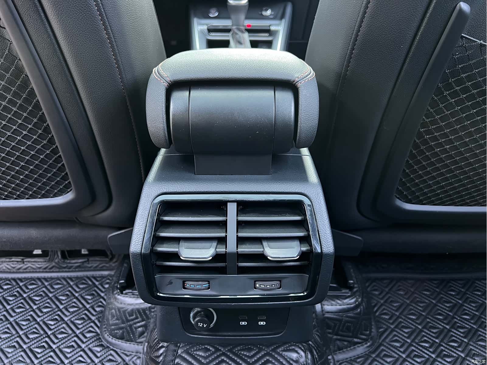 Audi Q3, 2020 19