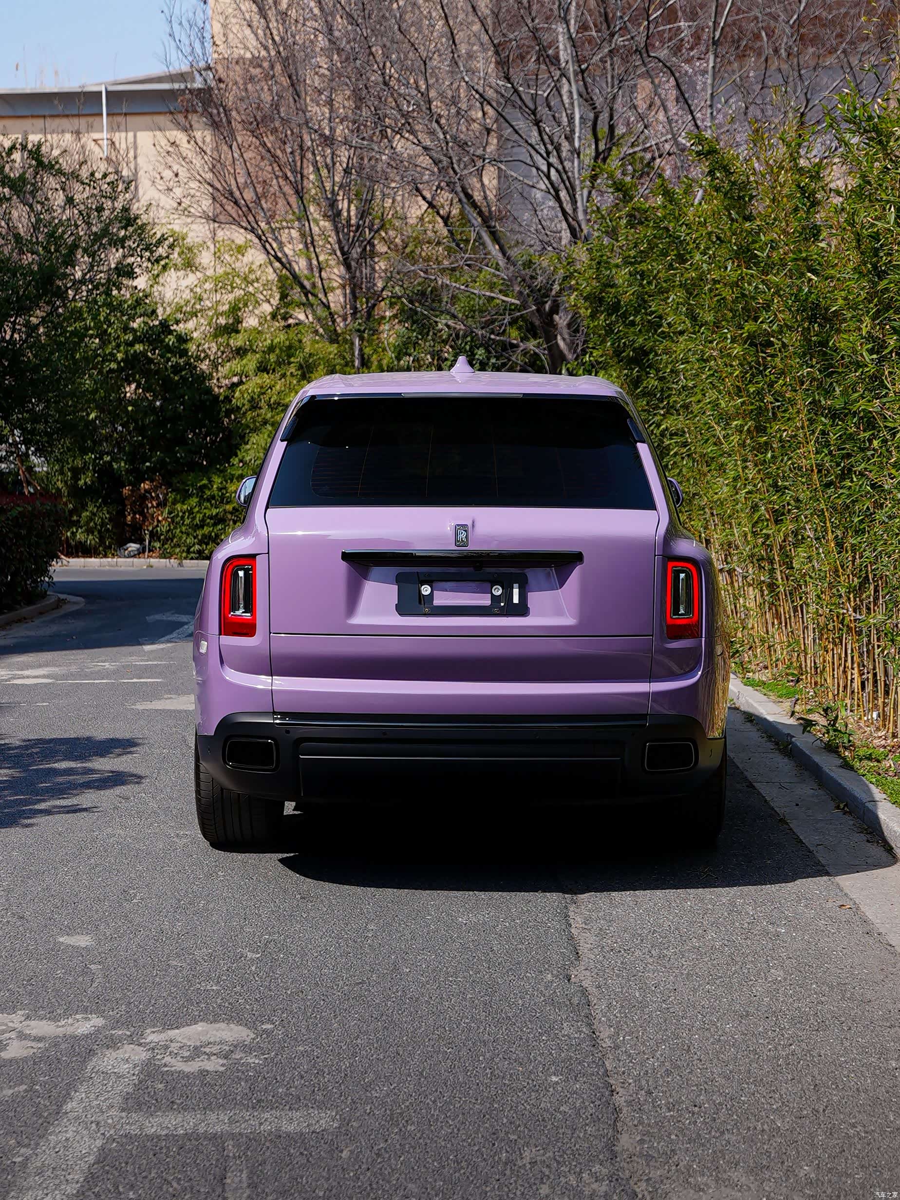 Rolls-Royce Cullinan, 2020 9