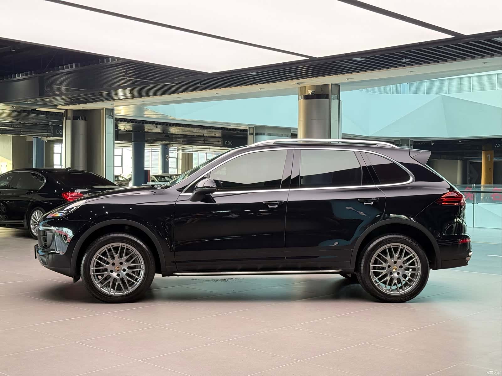 Porsche Cayenne, 2015 3
