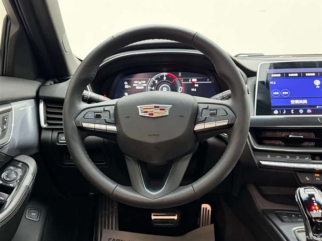 Cadillac CT5, 2023 27