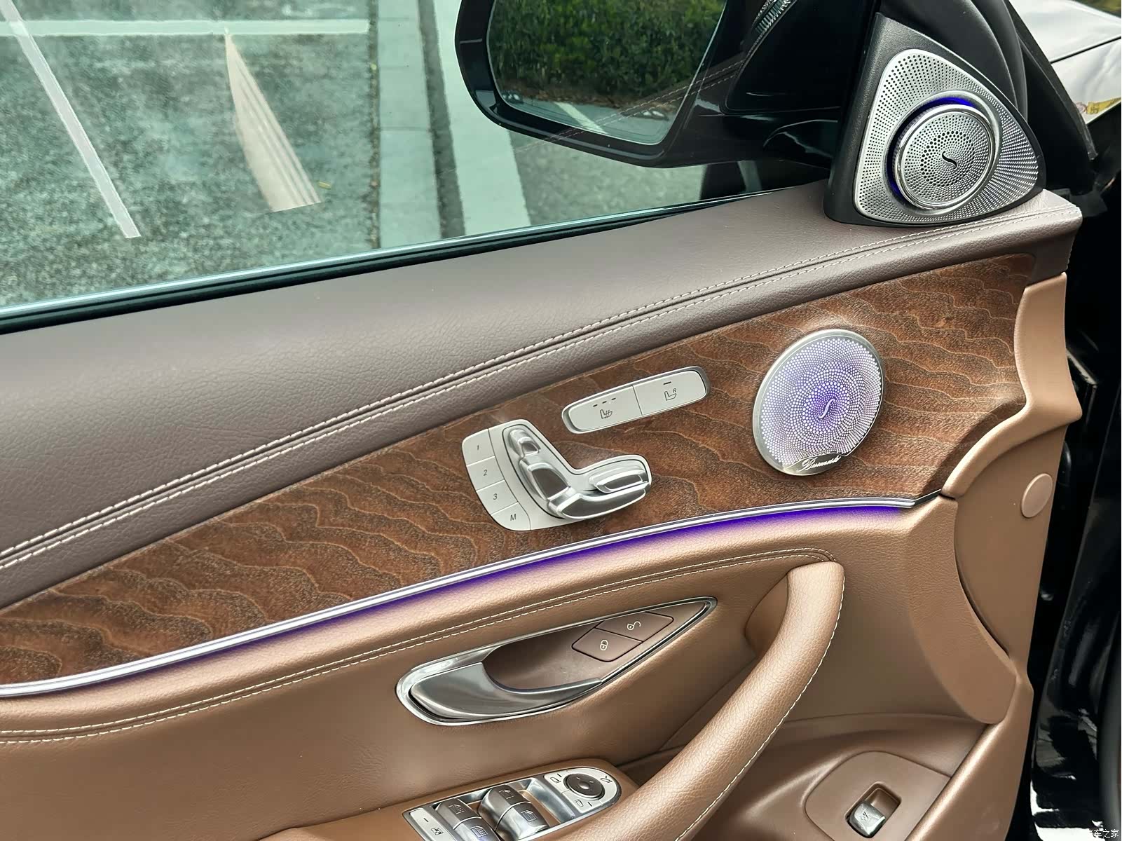 Mercedes-Benz E-Class, 2023 8