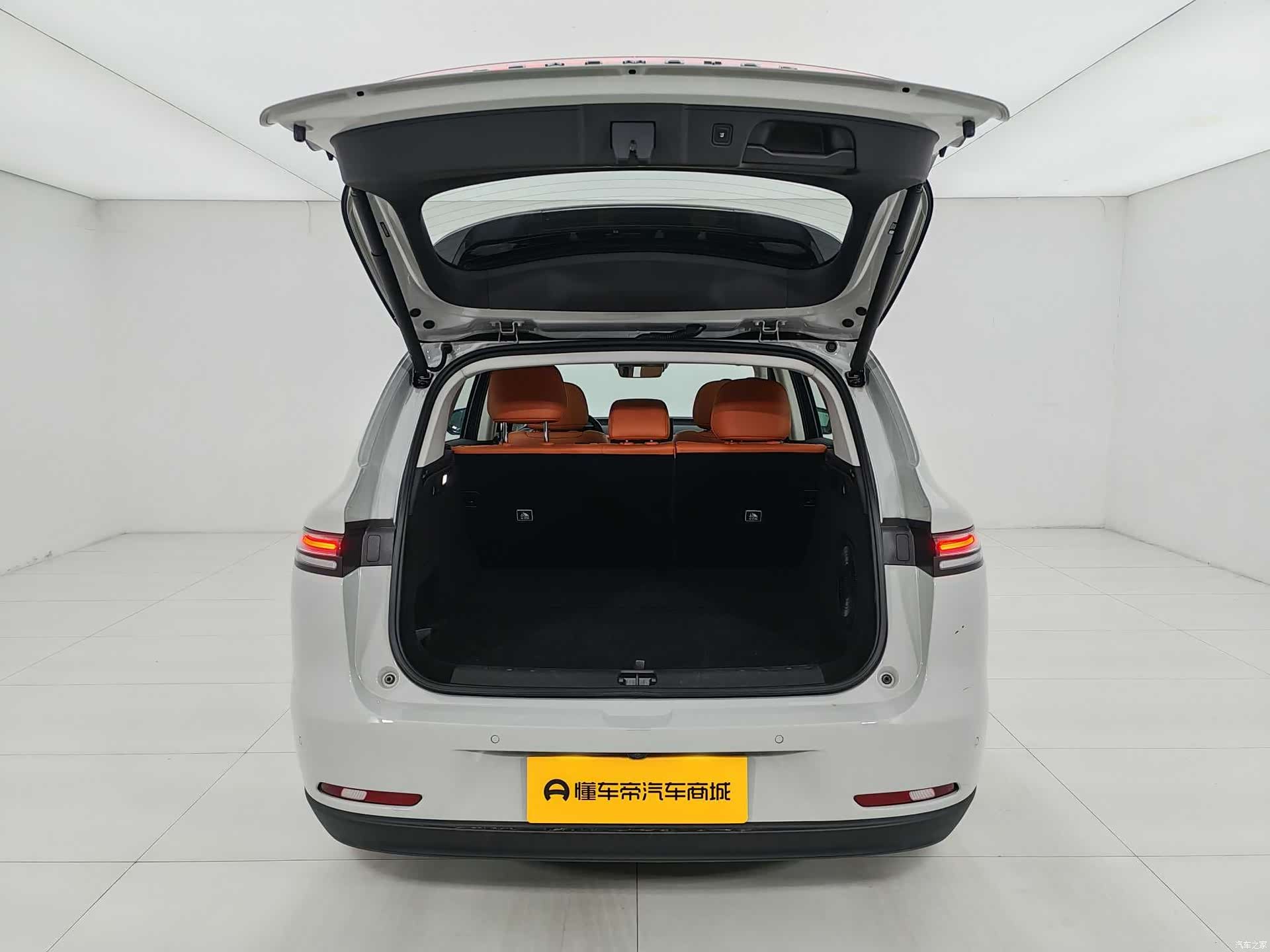 Leapmotor C10, 2025 16