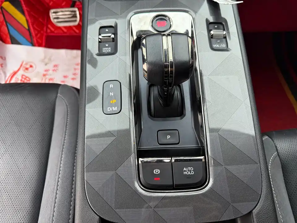 Trumpchi Shadow Leopard