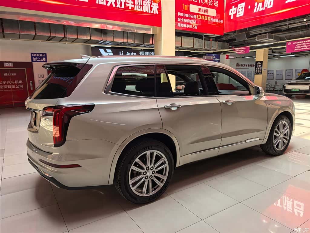 Cadillac XT6, 2023 3