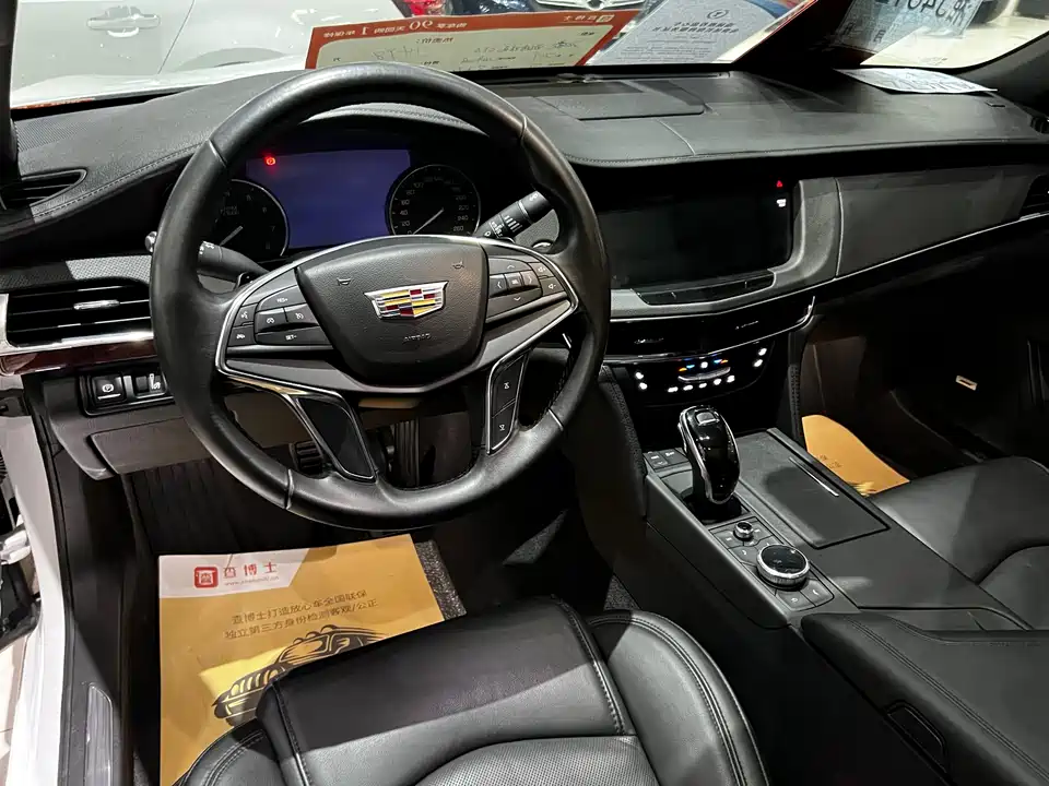 Cadillac CT6