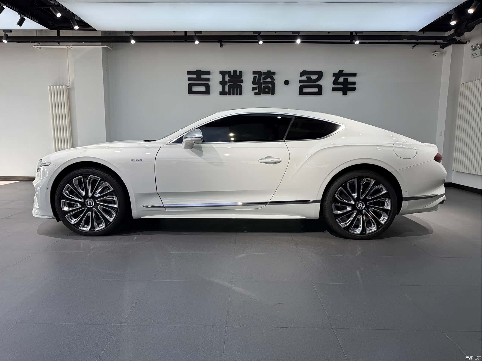 Bentley Continental GT, 2025 7