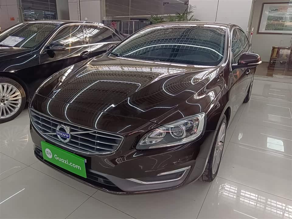 Volvo S60