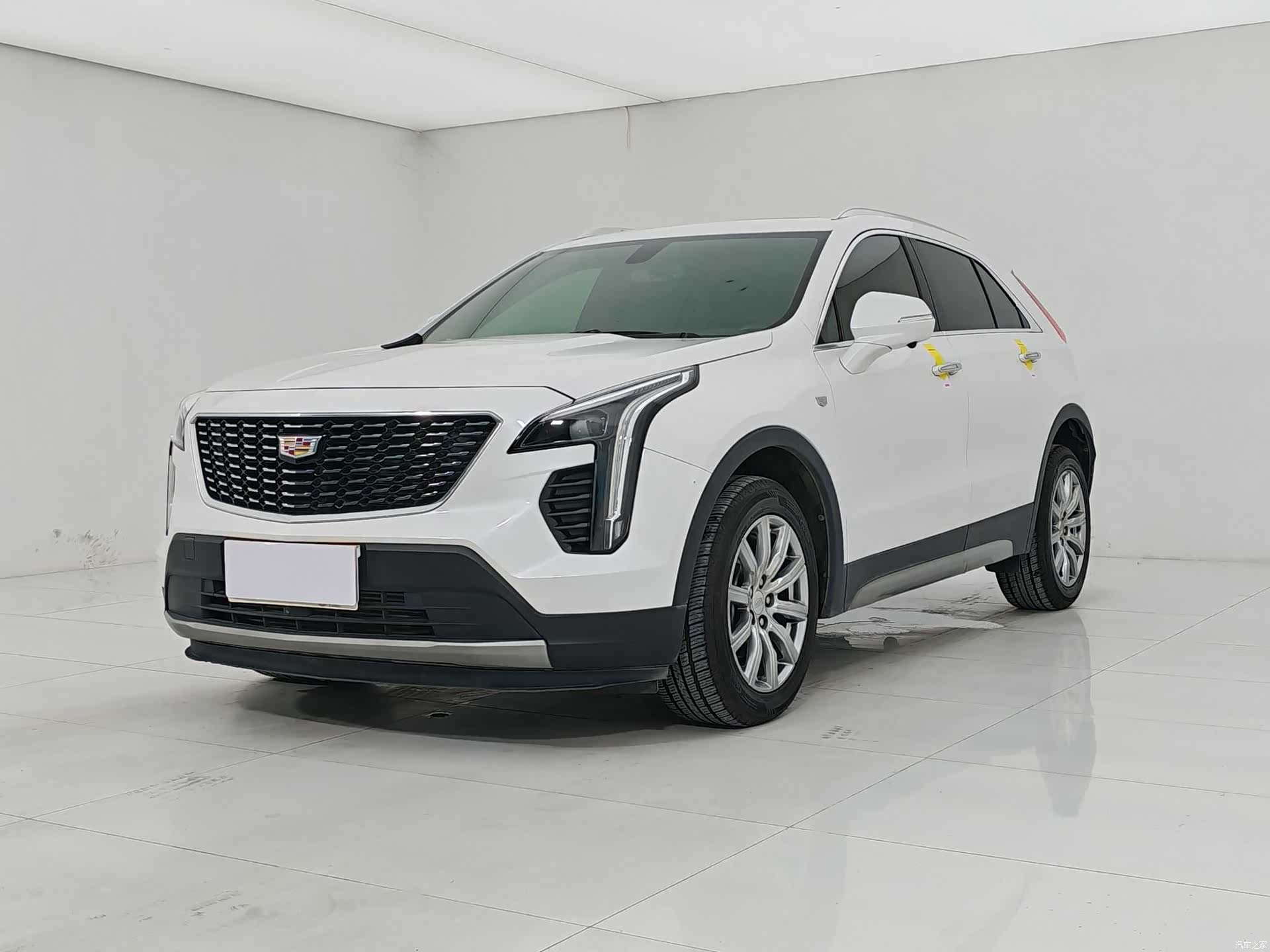 Cadillac XT4, 2021 1