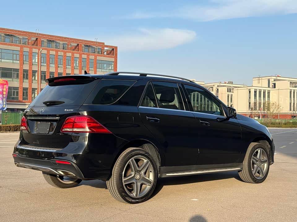 Mercedes-Benz GLE