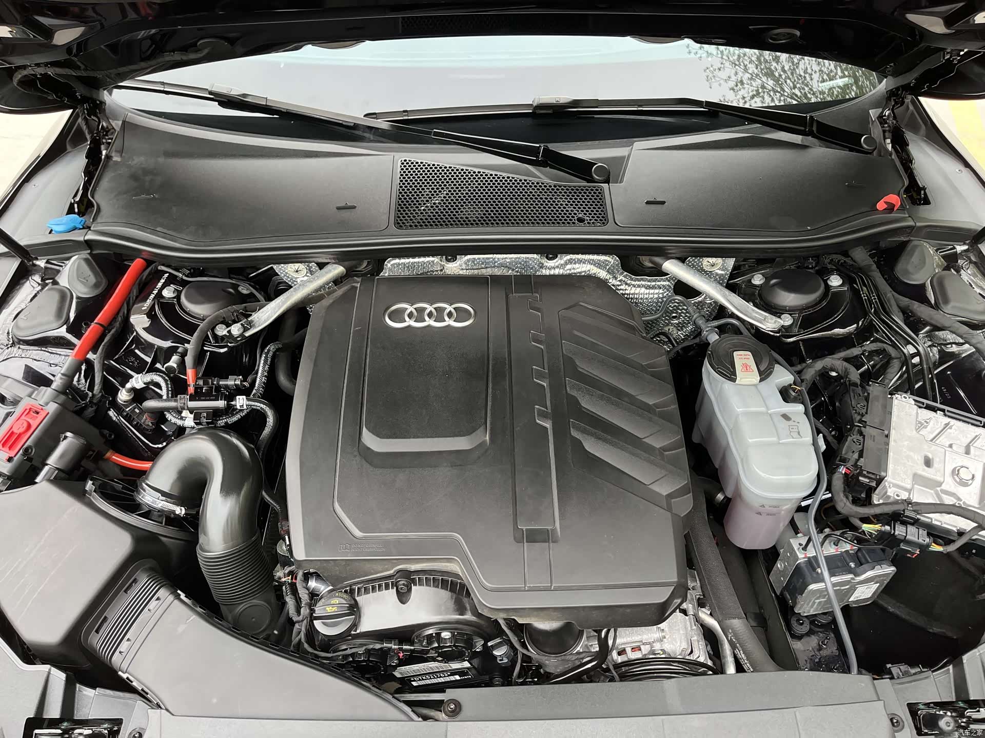 Audi A7L, 2024 12