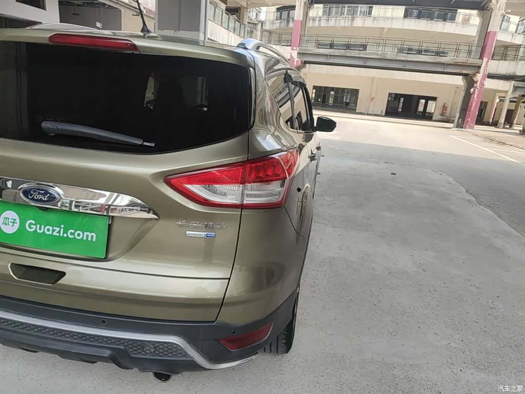 Ford Kuga, 2016 8