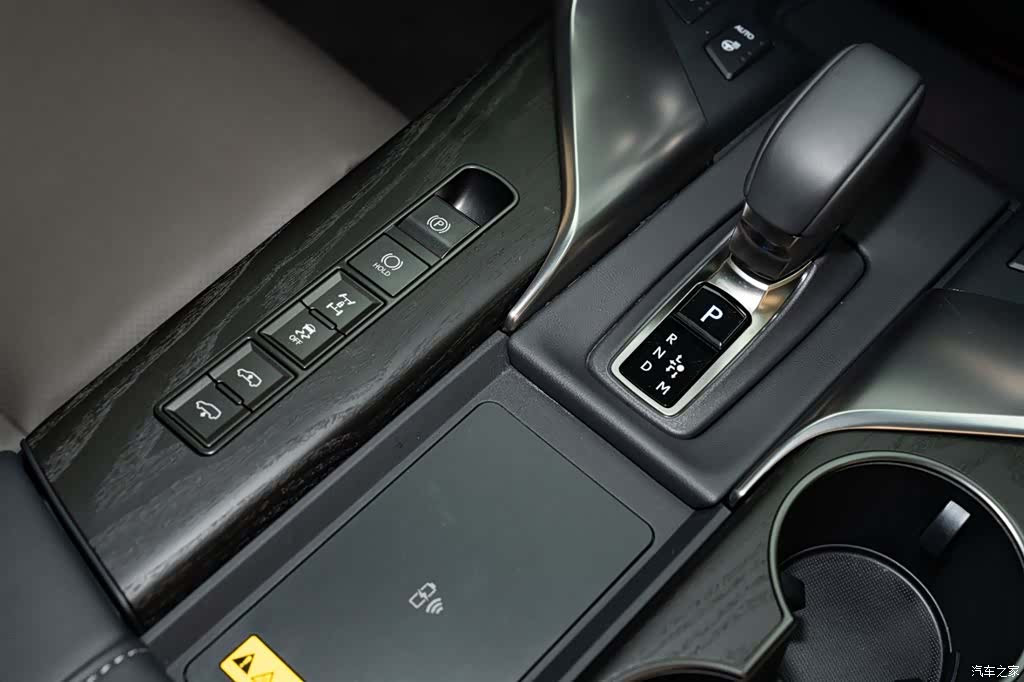 Lexus LX, 2025 17