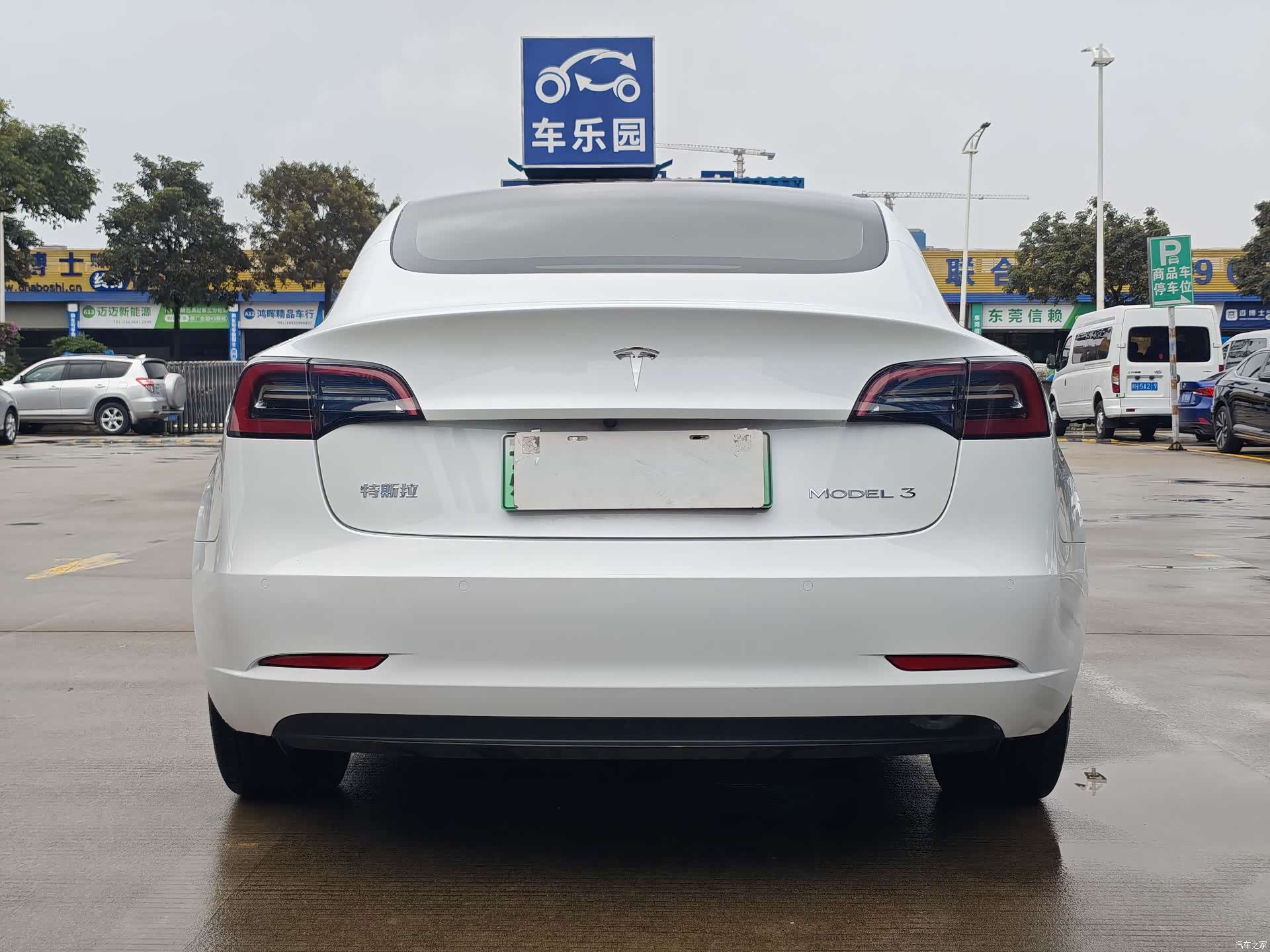 Tesla Model 3, 2023 все фото
