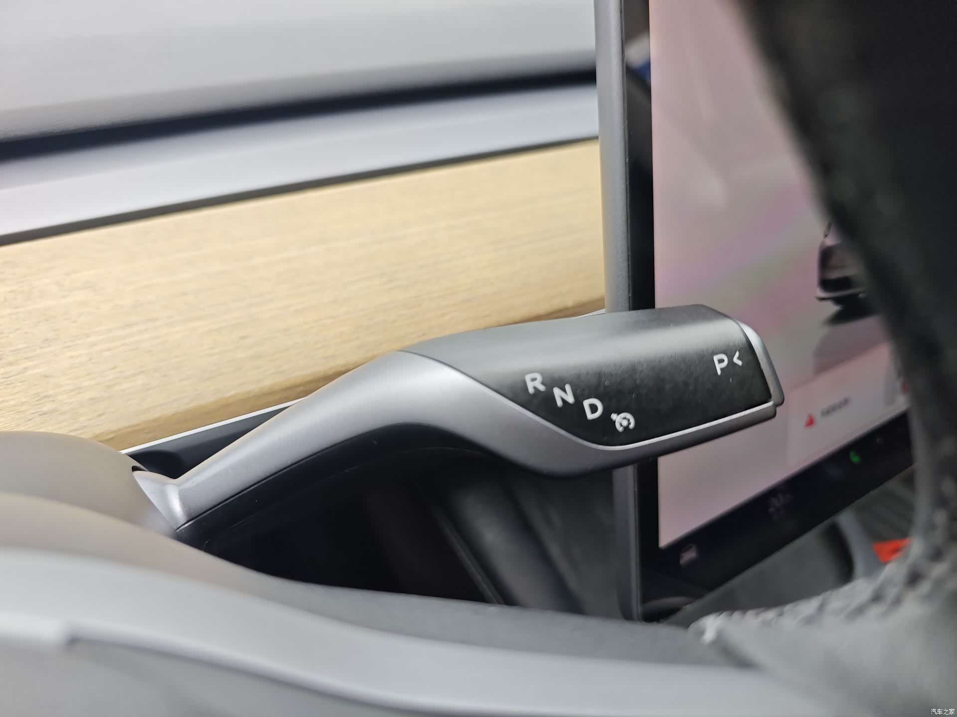 Tesla Model 3, 2023 14