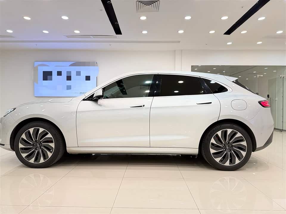 AITO Ask the world M5