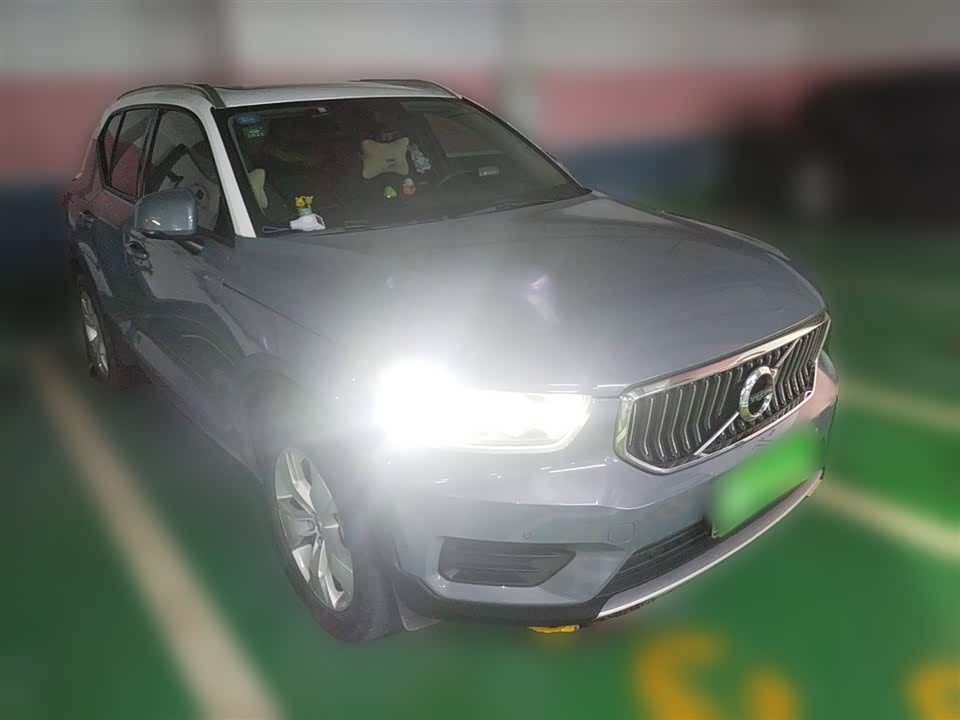 Volvo XC40