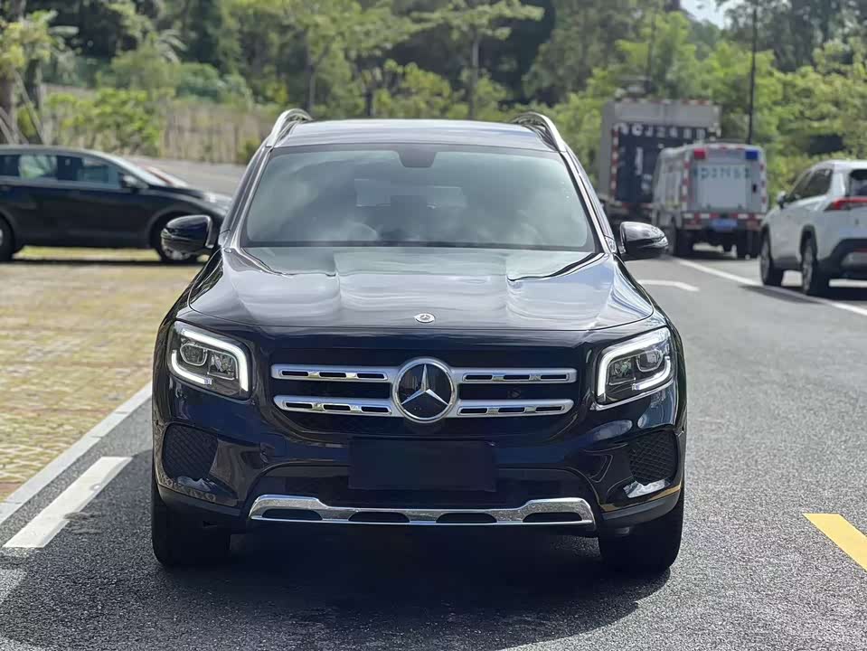 Mercedes-Benz GLB