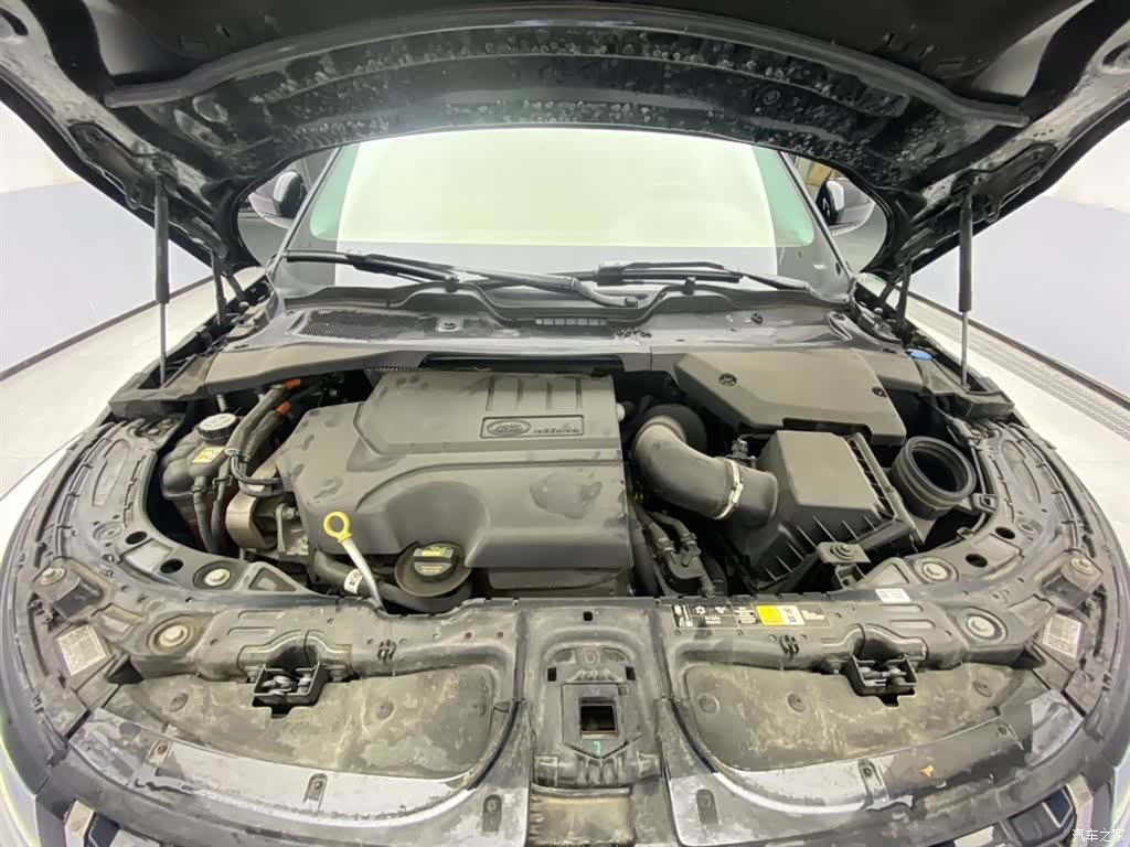Land Rover Range Rover, 2023 12