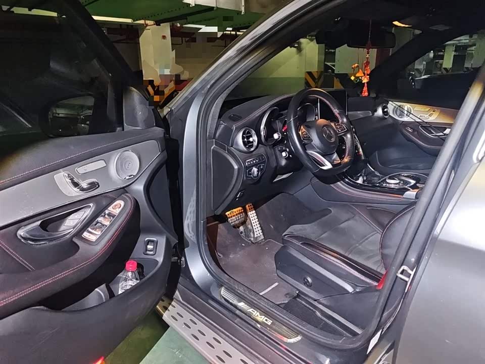 Mercedes-Benz GLC AMG