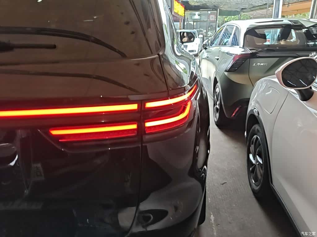 Li Auto ONE, 2022 8