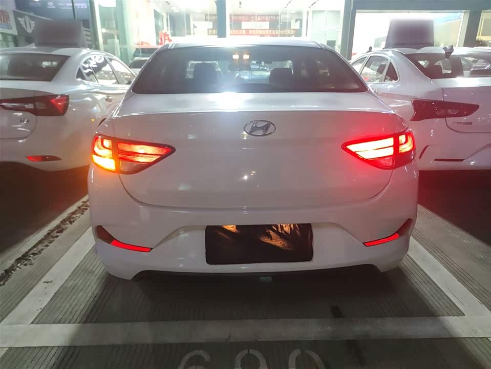 Hyundai Yuedong
