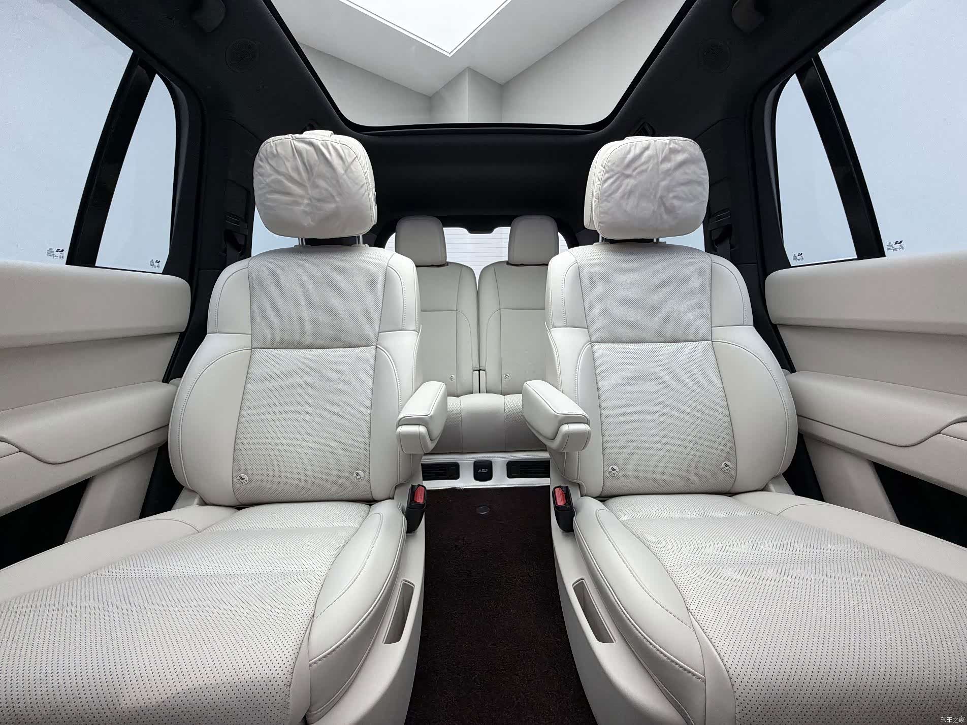 Li Auto L9, 2025 11