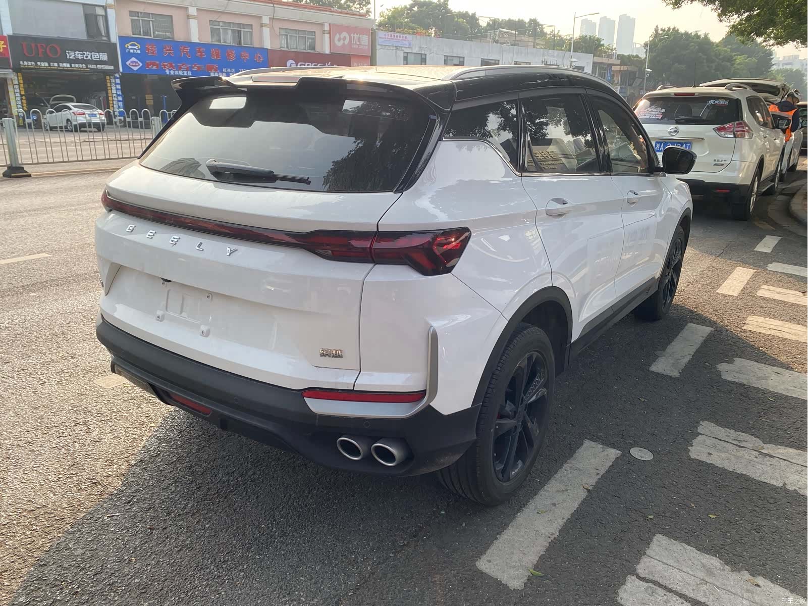 Geely Coolray, 2024 11