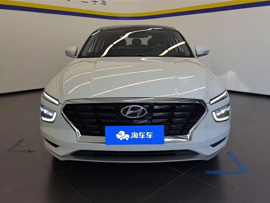 Hyundai Name picture