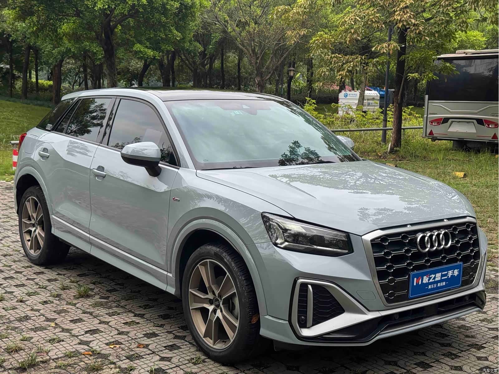 Audi Q2L, 2022 8