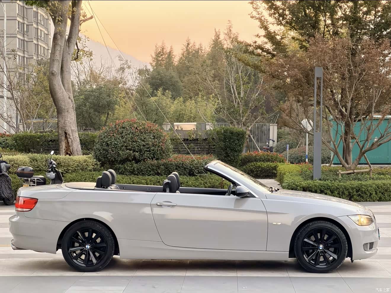 BMW 3 Series, 2009 13
