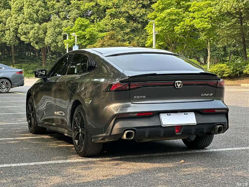 Changan UNI-V, 2023 6