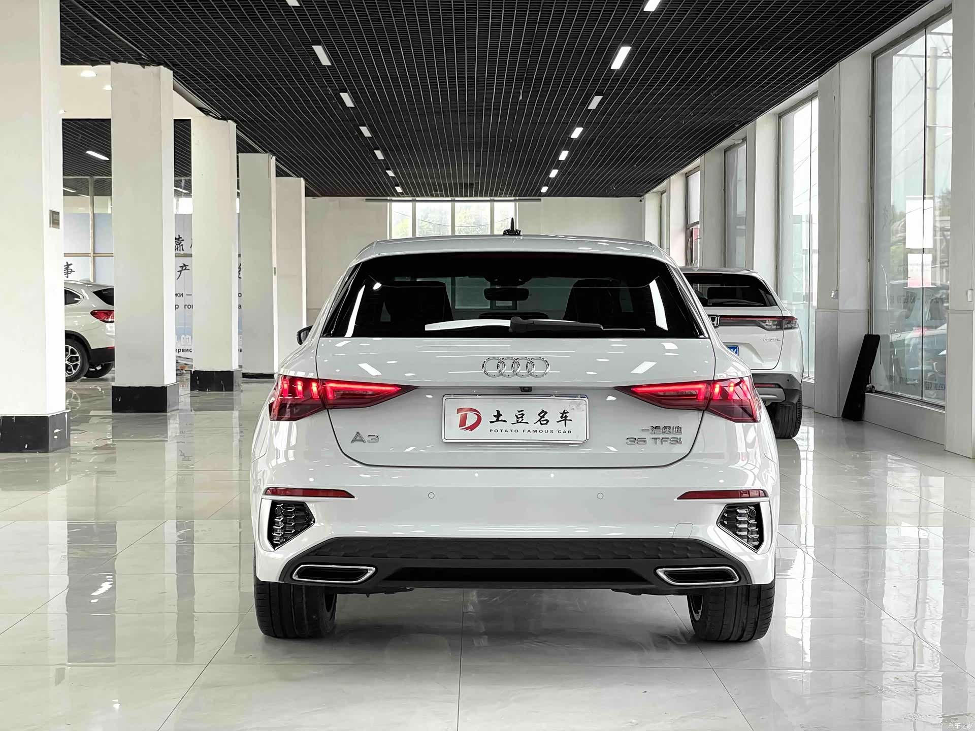 Audi A3, 2022 все фото