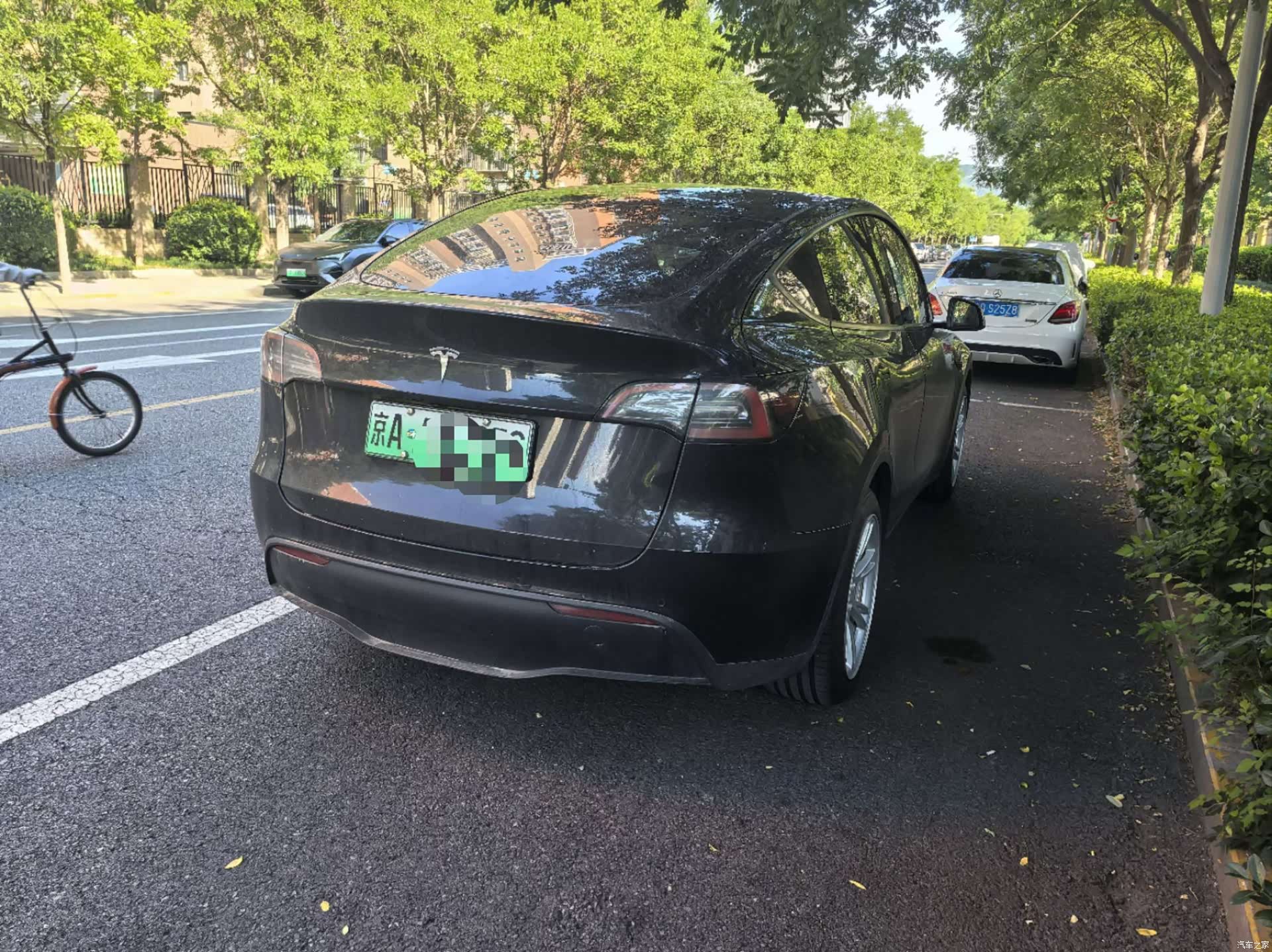 Tesla Model Y, 2022 2