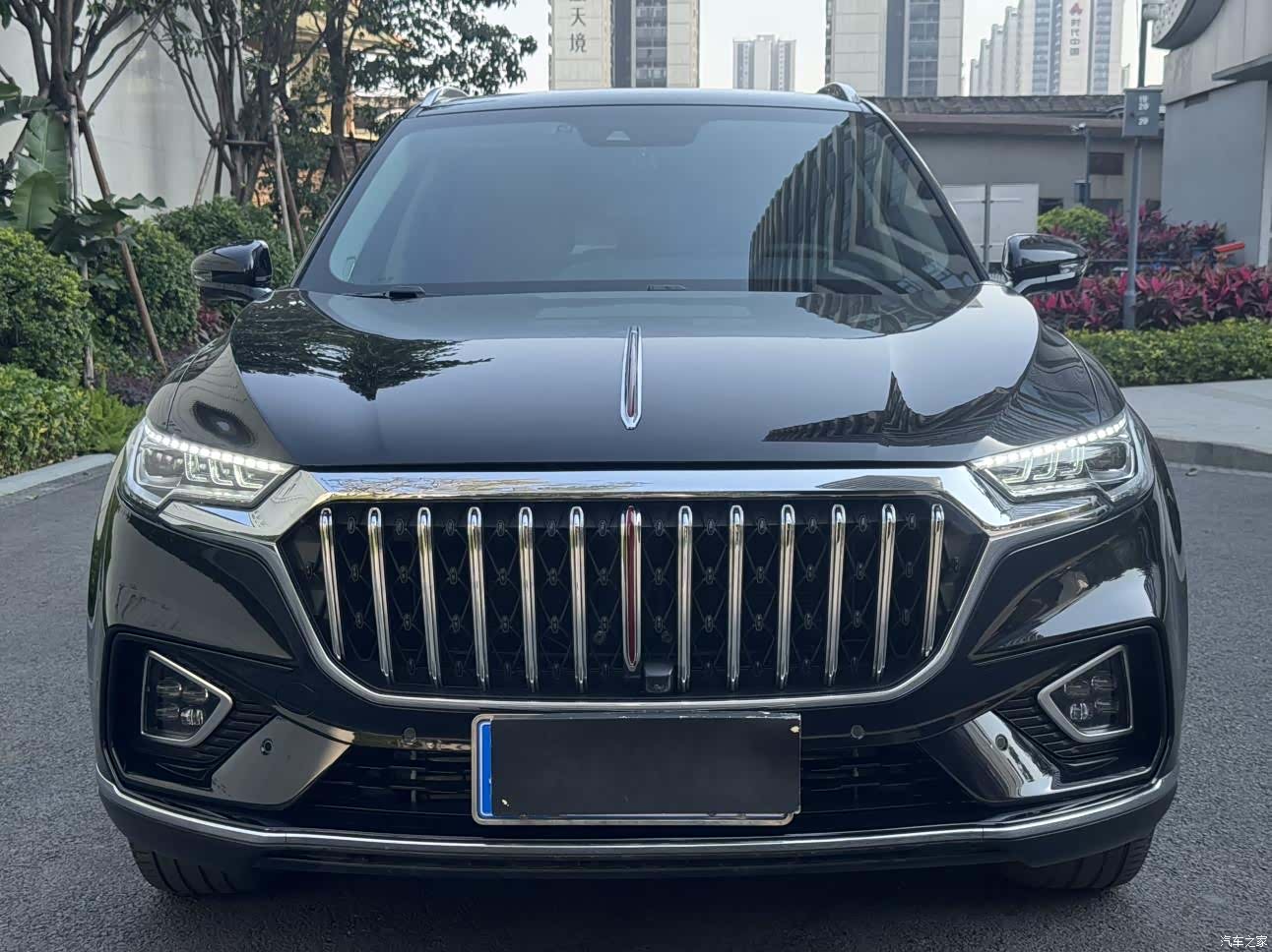 Hongqi HS5, 2022 2