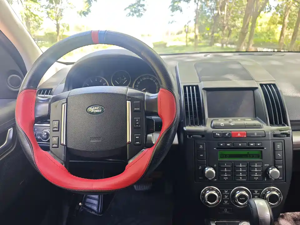 Land Rover Freelander 2