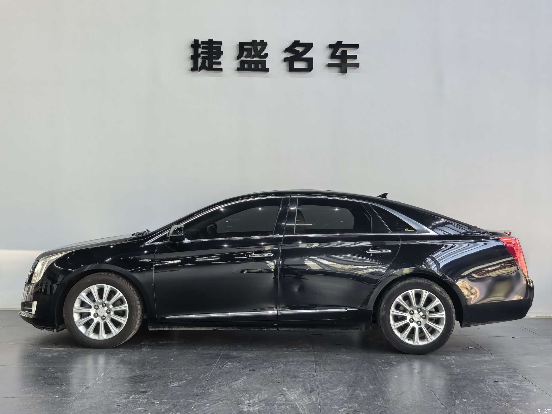 Cadillac XTS, 2016 3